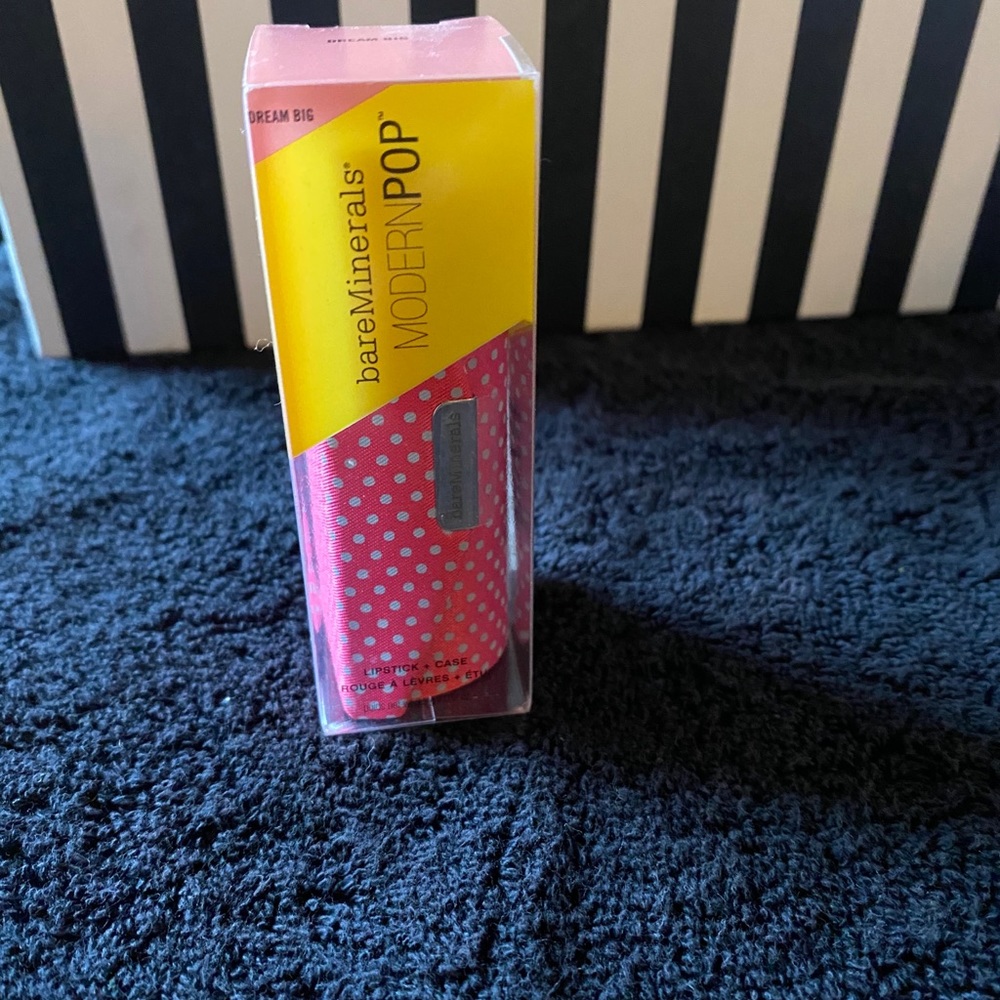 BareMinerals lip stick with case in Dream Big